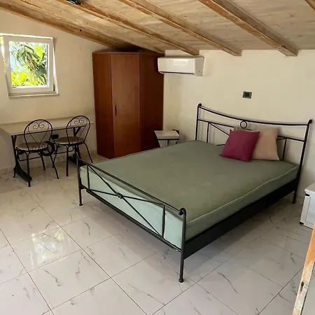Apartment G.v. 1