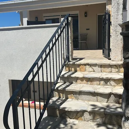 G.v. 1 Apartment Makarska